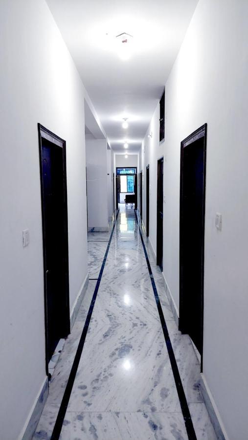 Nilam Guest House Bodh Gaya Buitenkant foto