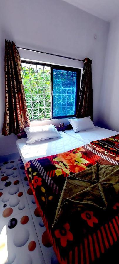 Nilam Guest House Bodh Gaya Buitenkant foto