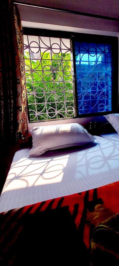 Nilam Guest House Bodh Gaya Buitenkant foto