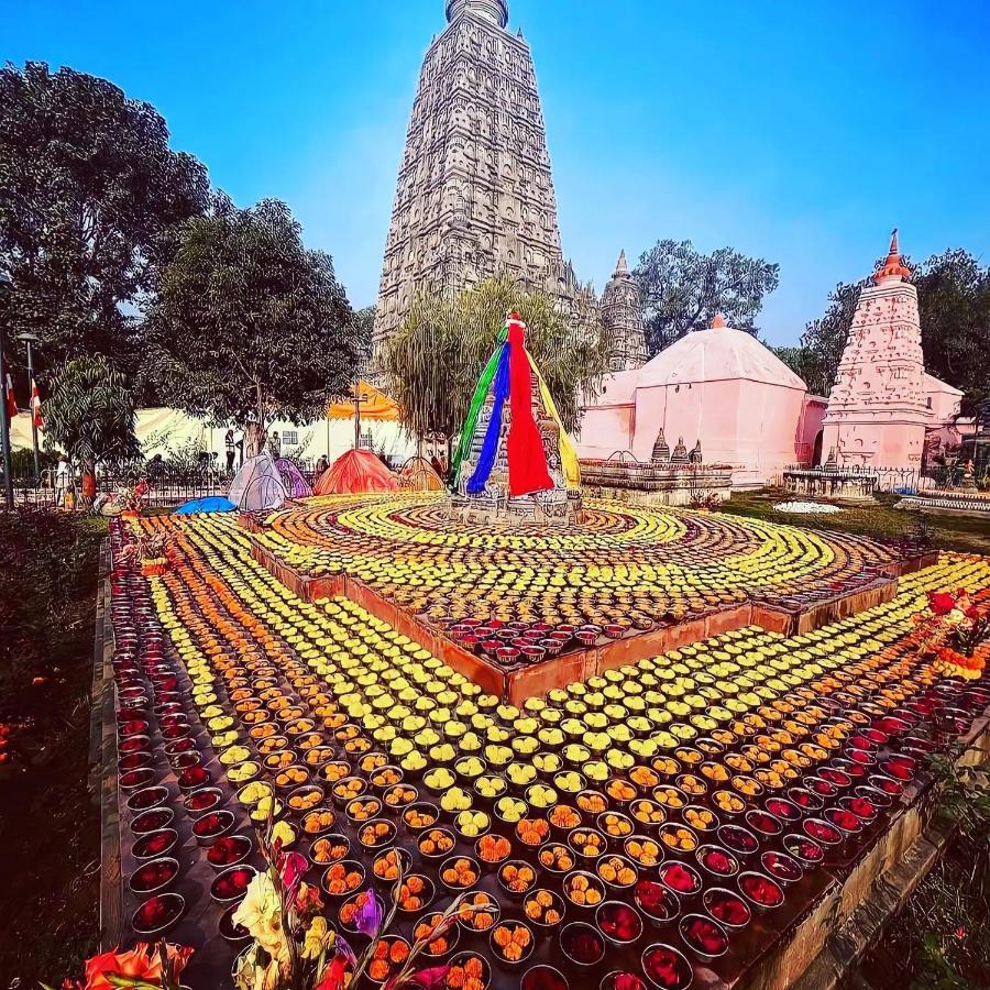 Nilam Guest House Bodh Gaya Buitenkant foto